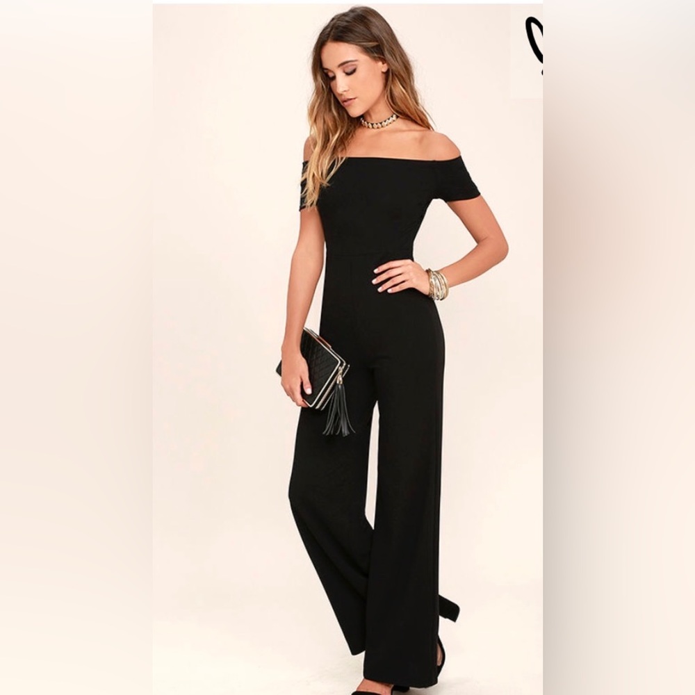 Black lulus jumpsuit